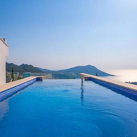 וילה Kalkan'da Luks Esyali 5+1 Kiralik 2 Havuzlu קס