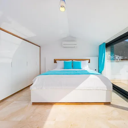 וילה Kalkan'da Luks Esyali 5+1 Kiralik 2 Havuzlu קס